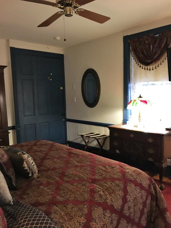 Parsonage Bed & Breakfast